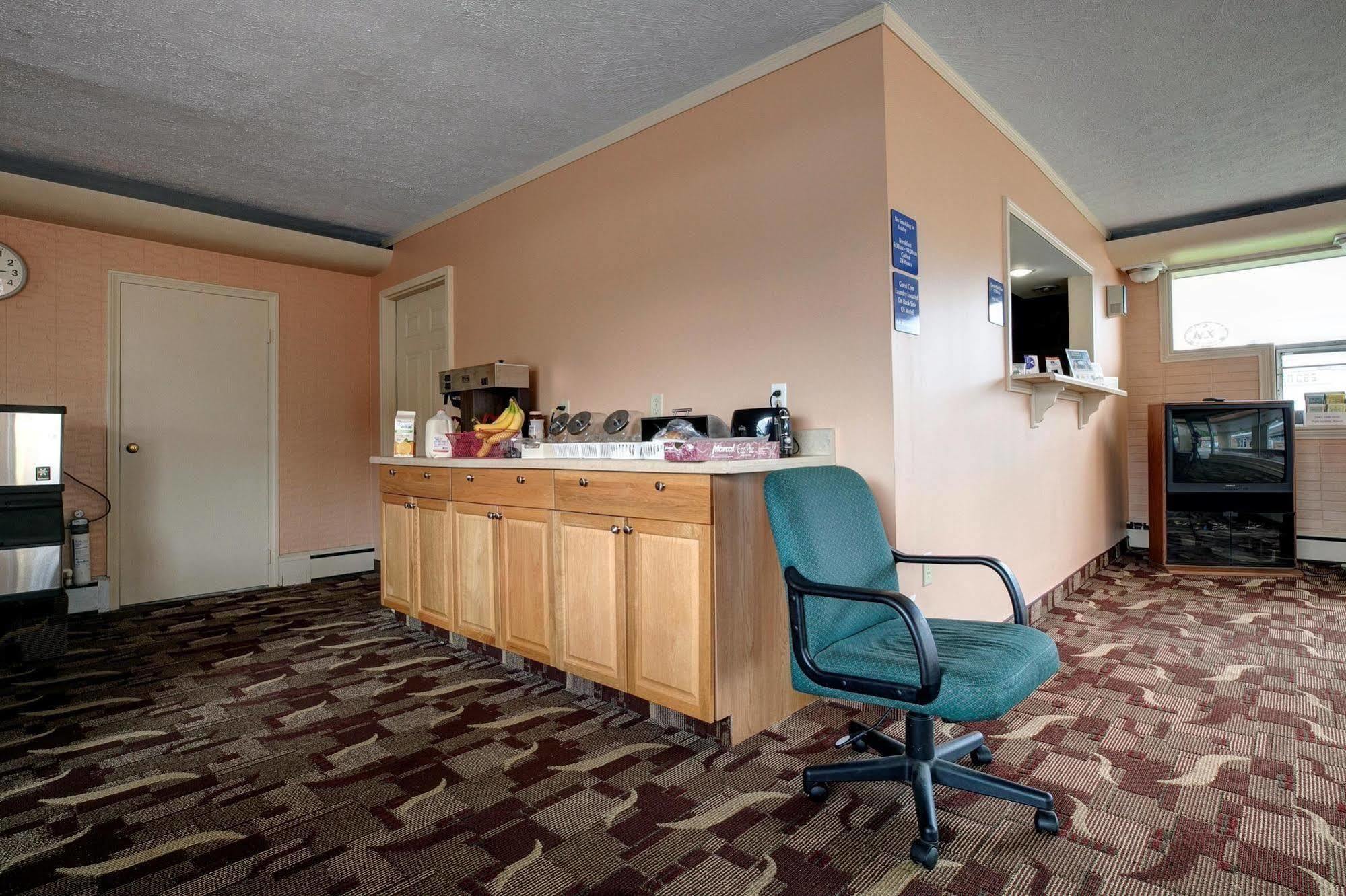 Americas Best Value Inn Bradford Restaurant bilde